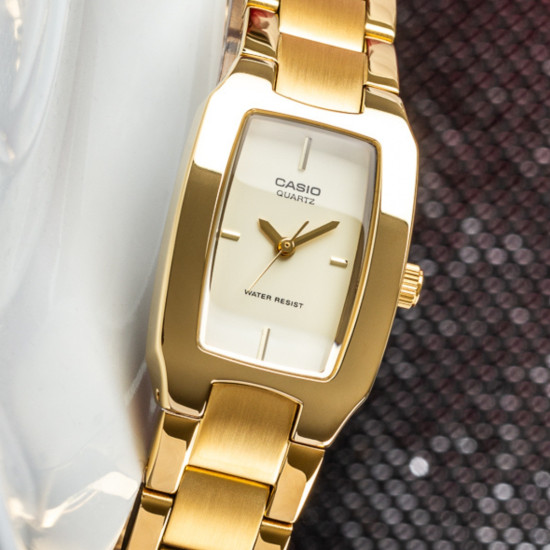 Casio LTP-1165PN-9C ženski sat elegantan pravougaono kućište Timeless Classic Style Gold Tone Champagne Dial Edition 21mm