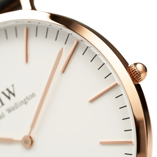 Daniel Wellington DW00100039 muški sat Classic Bristol Rose Gold Tone kožni kaiš Dark Brown Minimal White Dial 36mm