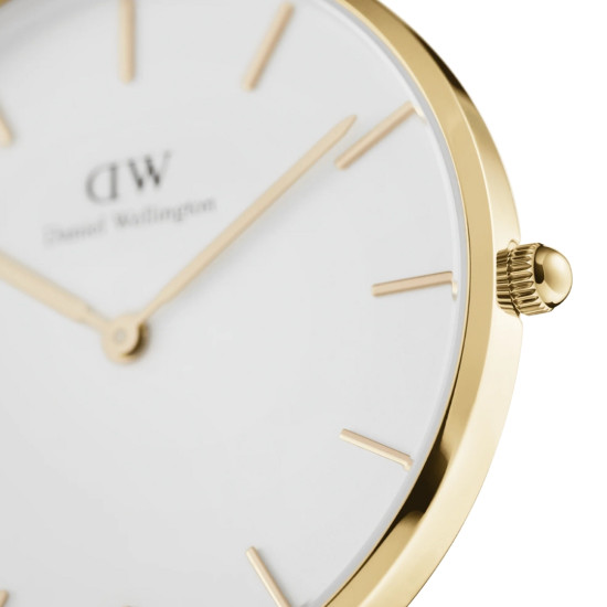 Daniel Wellington DW00100350 ženski sat Petite Gold Tone Mesh Band Eggshell White Dial 28mm