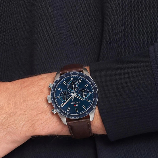 Tommy Hilfiger 1792276 muški sat Hampton Sport Lux Multifunction Brown kožni kaiš Navy Blue Sunray Dial 42mm