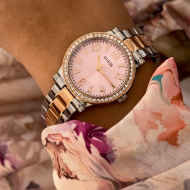 GUESS GW0686L4 ženski sat Fawn Pink Two Tone Silver Rose Gold Light Pink Dial 32mm